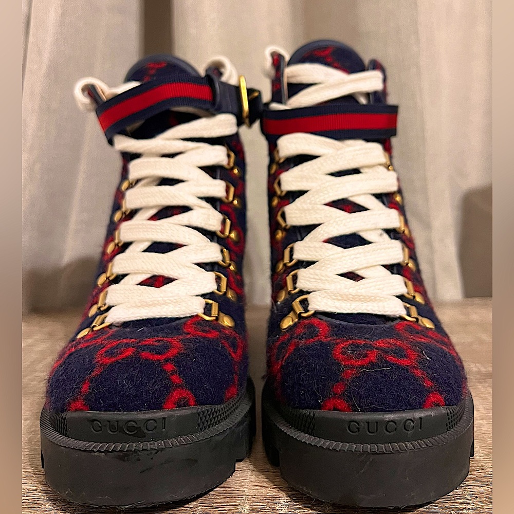 GUCCI Trip GG lwool lace up boots